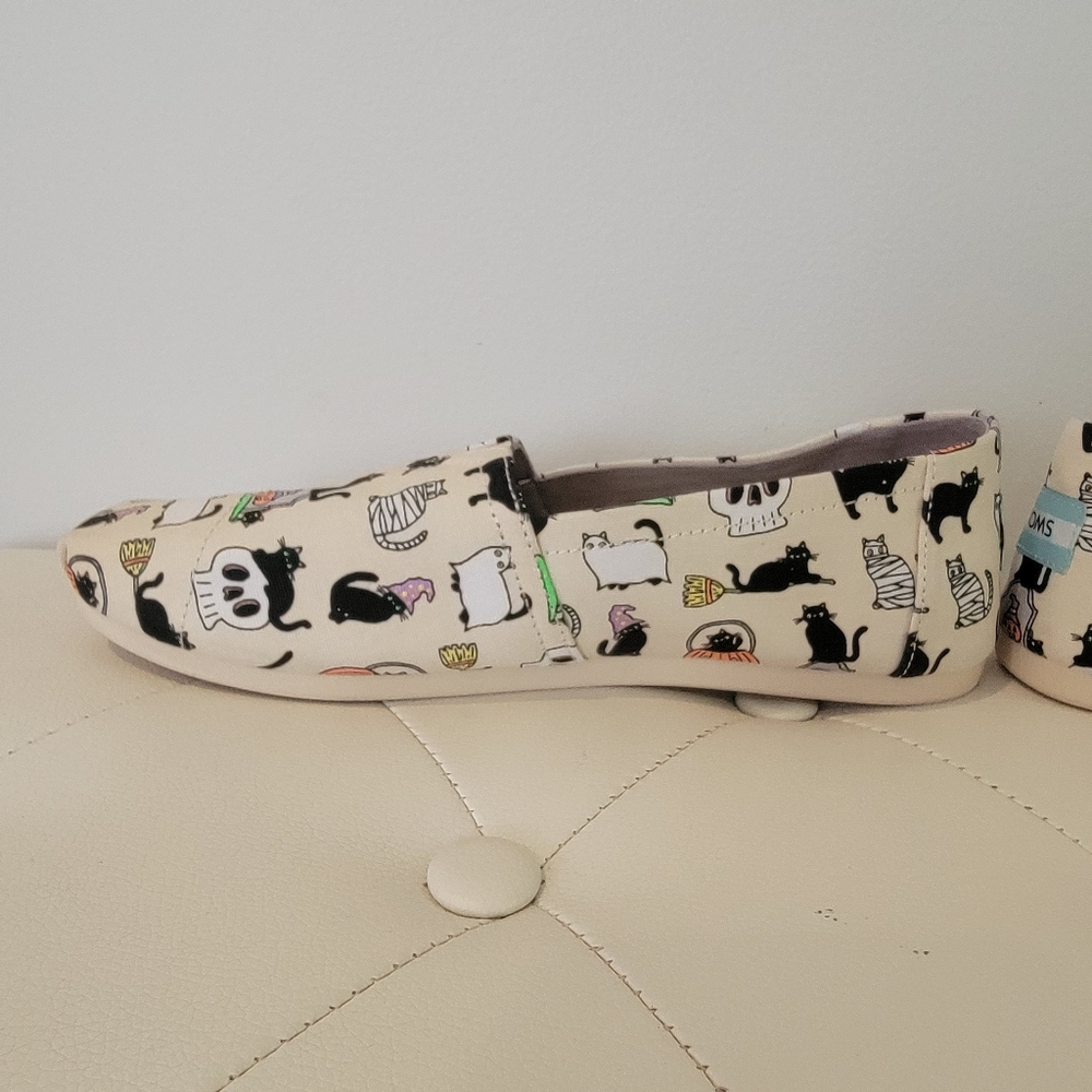 Toms Classic Halloween Black Cat Belmont Womens Slip On Flats Shoes Size 8 NWT - Picture 9 of 12
